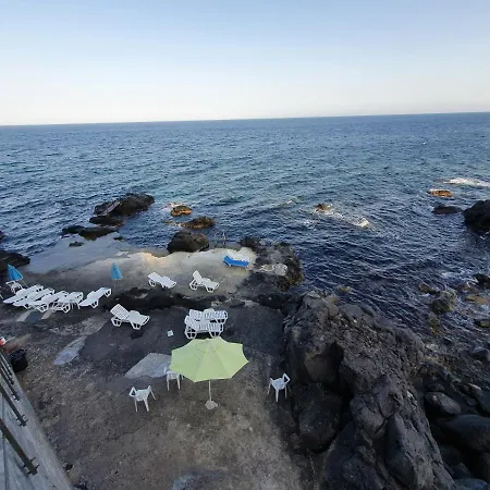 Rama Villa Aci Castello