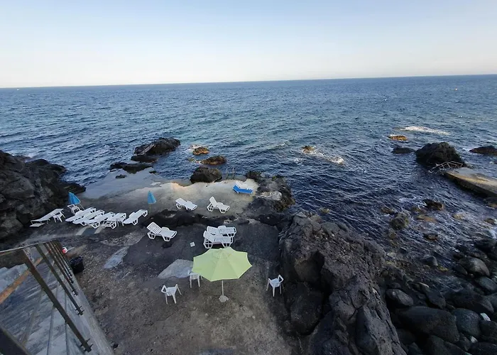Rama Villa Aci Castello